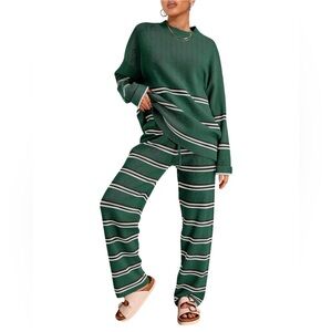 LILLUSORY Two Piece Striped Knit Set